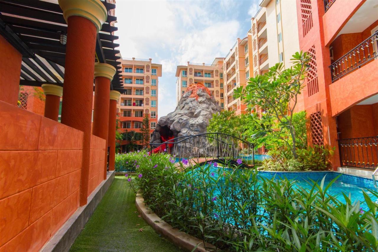 Seven Seas Resort Pattaya By Justin Джомтьен Экстерьер фото